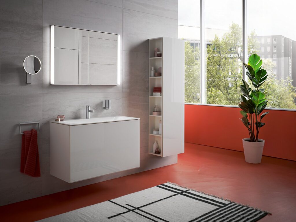 Keuco — X-Line avec miroir et accessoires Plan