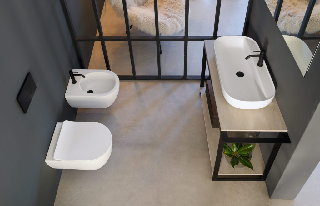 Scarabeo Ceramiche — Glam — WC suspendu Twist 5201TW et bidet 5202