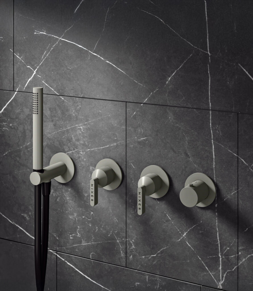 Finition Medium Grey — douche